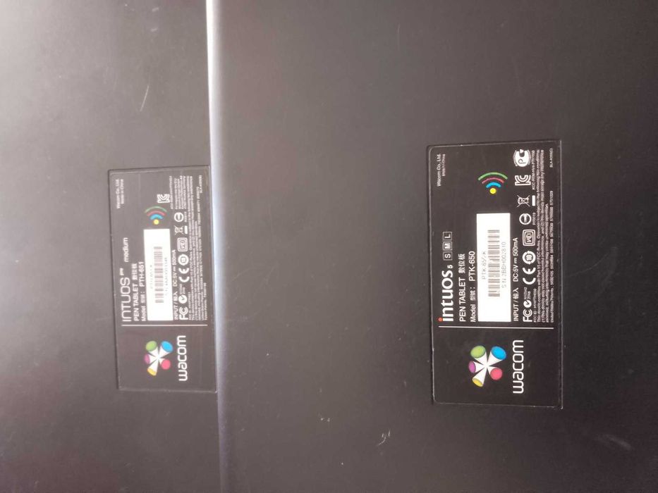 Два за ціною одного Wacom intuos Pro medium PTH 651 та 5 M PTH 650 два