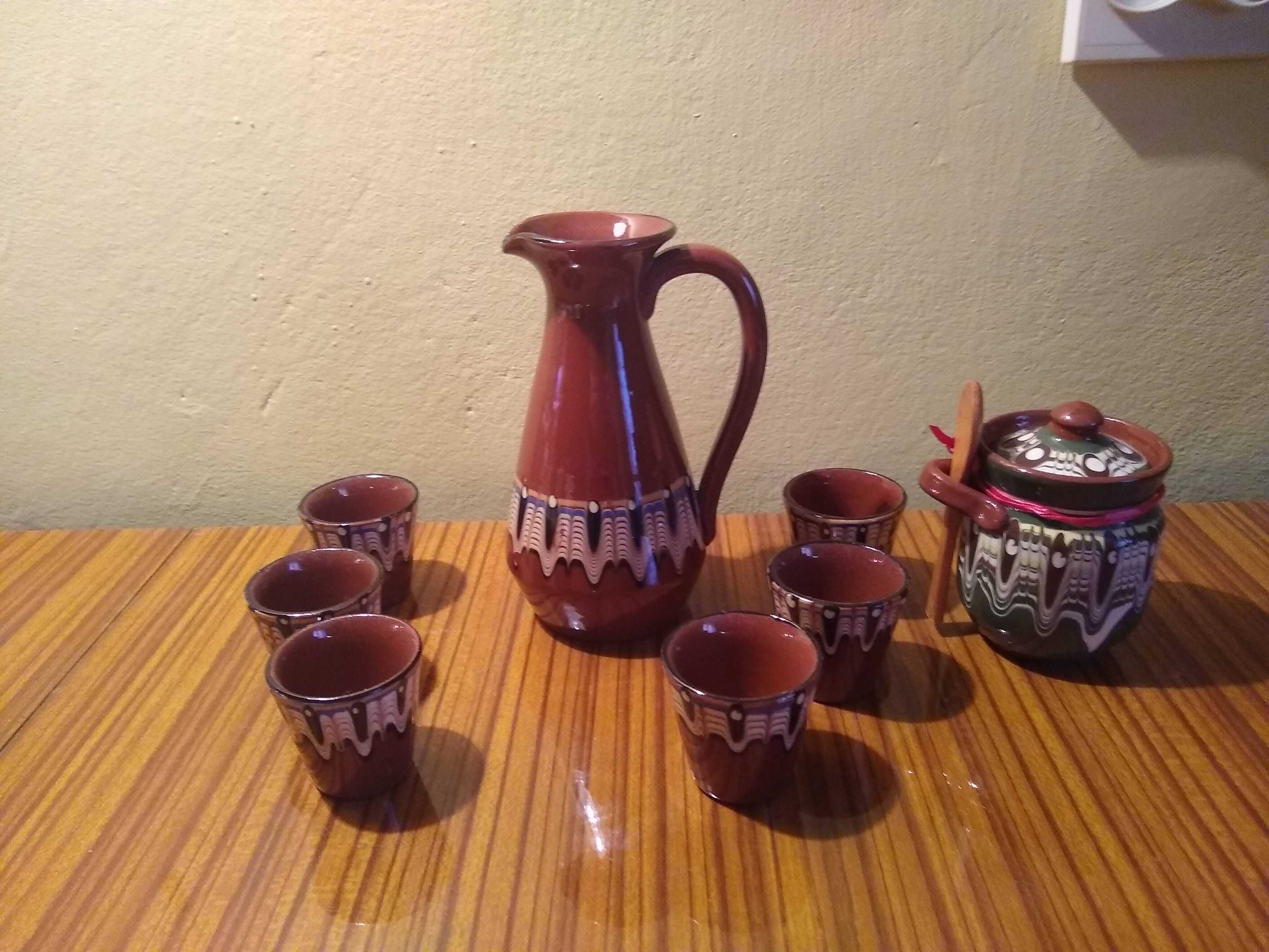 Karafka + 6 kieliszków ceramicznych + gratis
