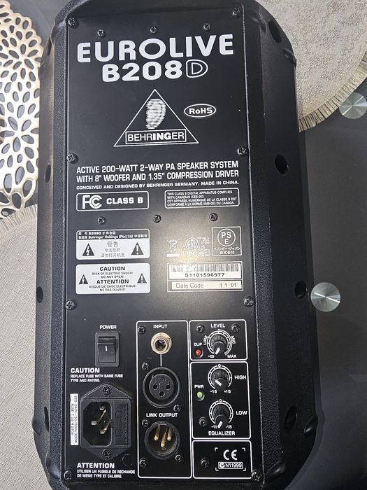 Behringer Eurolive B208D
