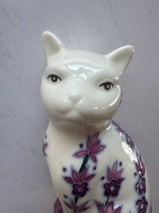 Фарфоровая статуэтка Кошка Pavone, раритетная фигурка Котик