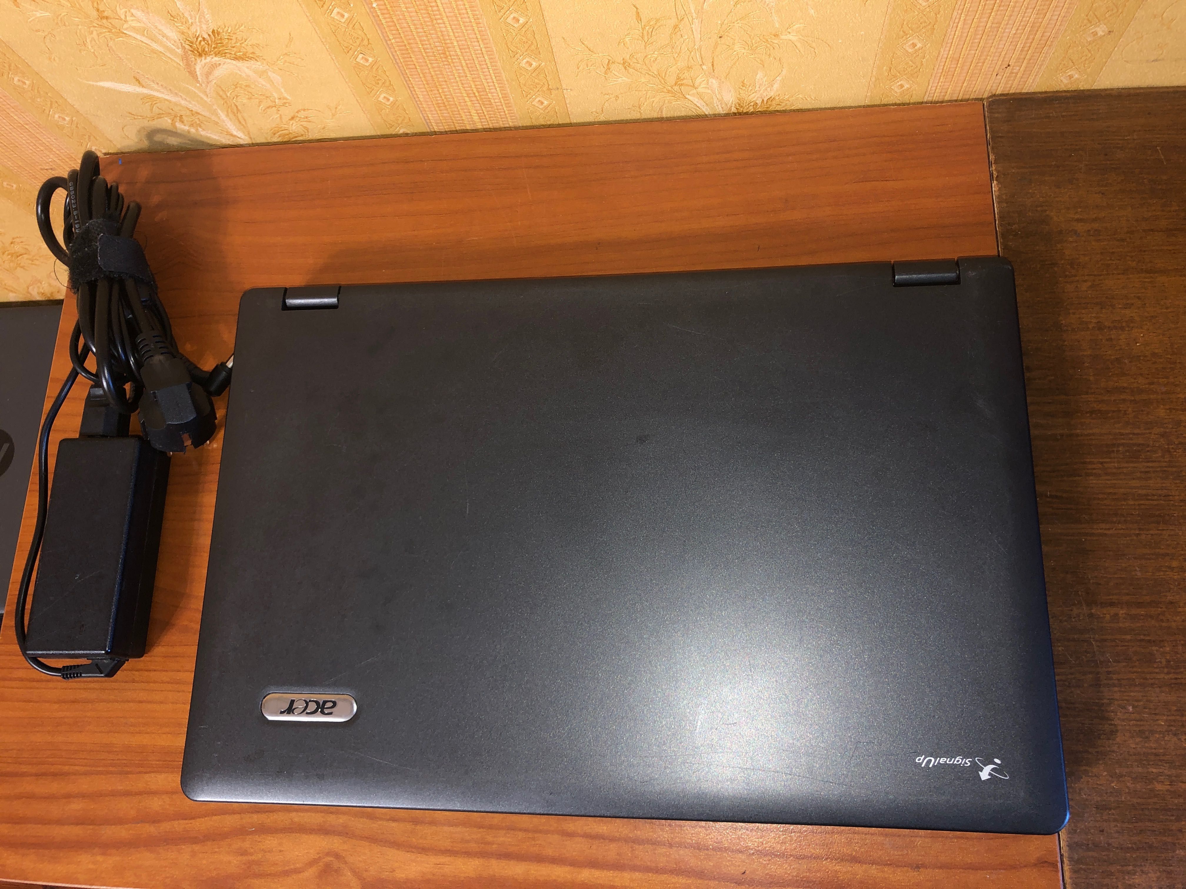 ноутбук Acer EX 5235 C2D T6400/3gb DDR3/ 160gb/Intel