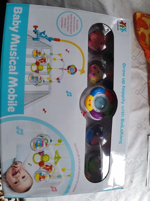 Продаю мобиль для новорожденных