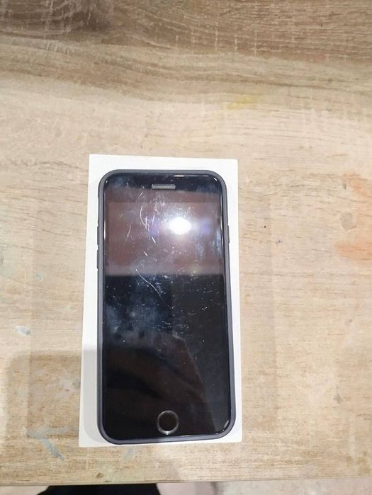 Продам iphone 6s 32gb