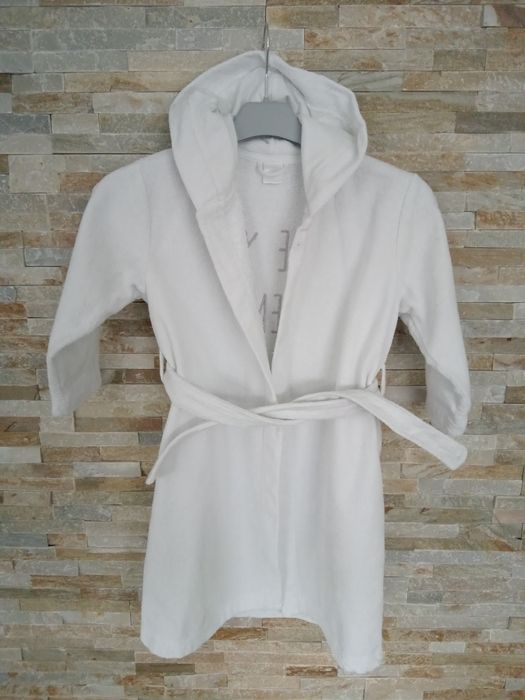 Szlafrok dziewczęcy 98/104 Cool Club