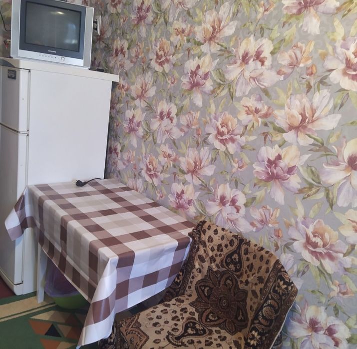 Продам кімнату в гуртожитку. Центр/Вокзал 2 хв.