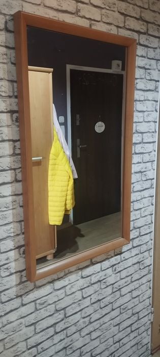 Lustro ,lusterko, wyposażenie wnętrz, ozdoba