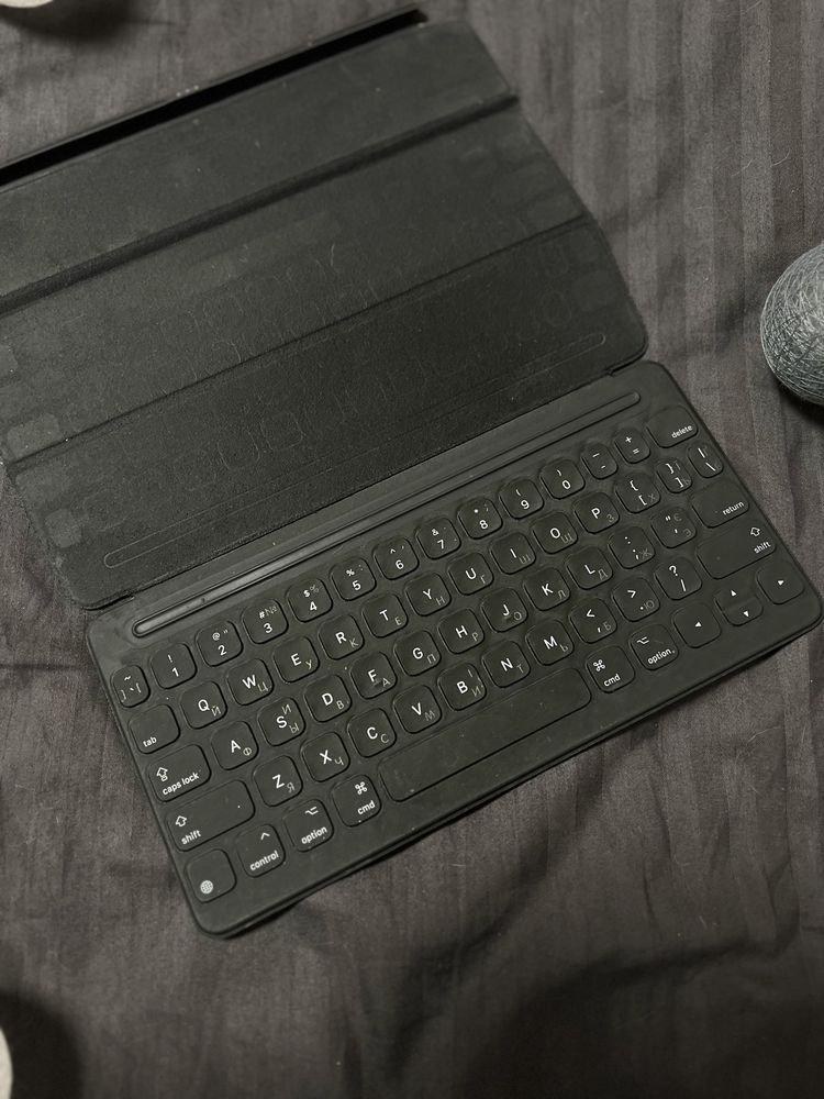 Smart Keyboard для iPad