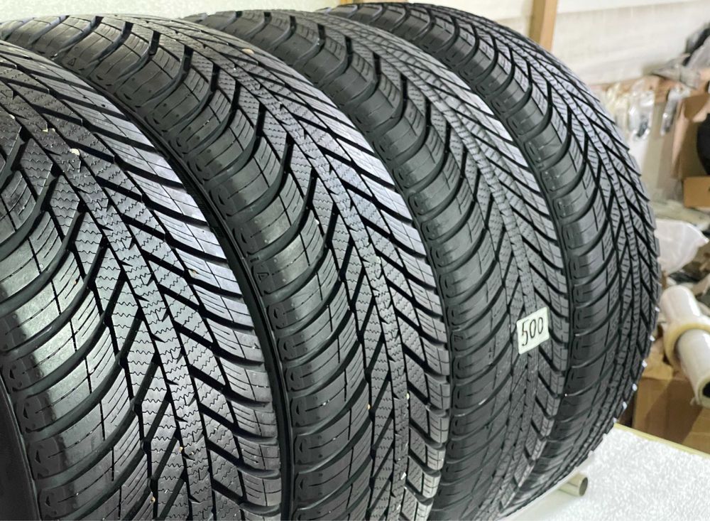 Автошини колеса резина 225/45 R17 Nexen Nblue 4S зимові 2020 рік