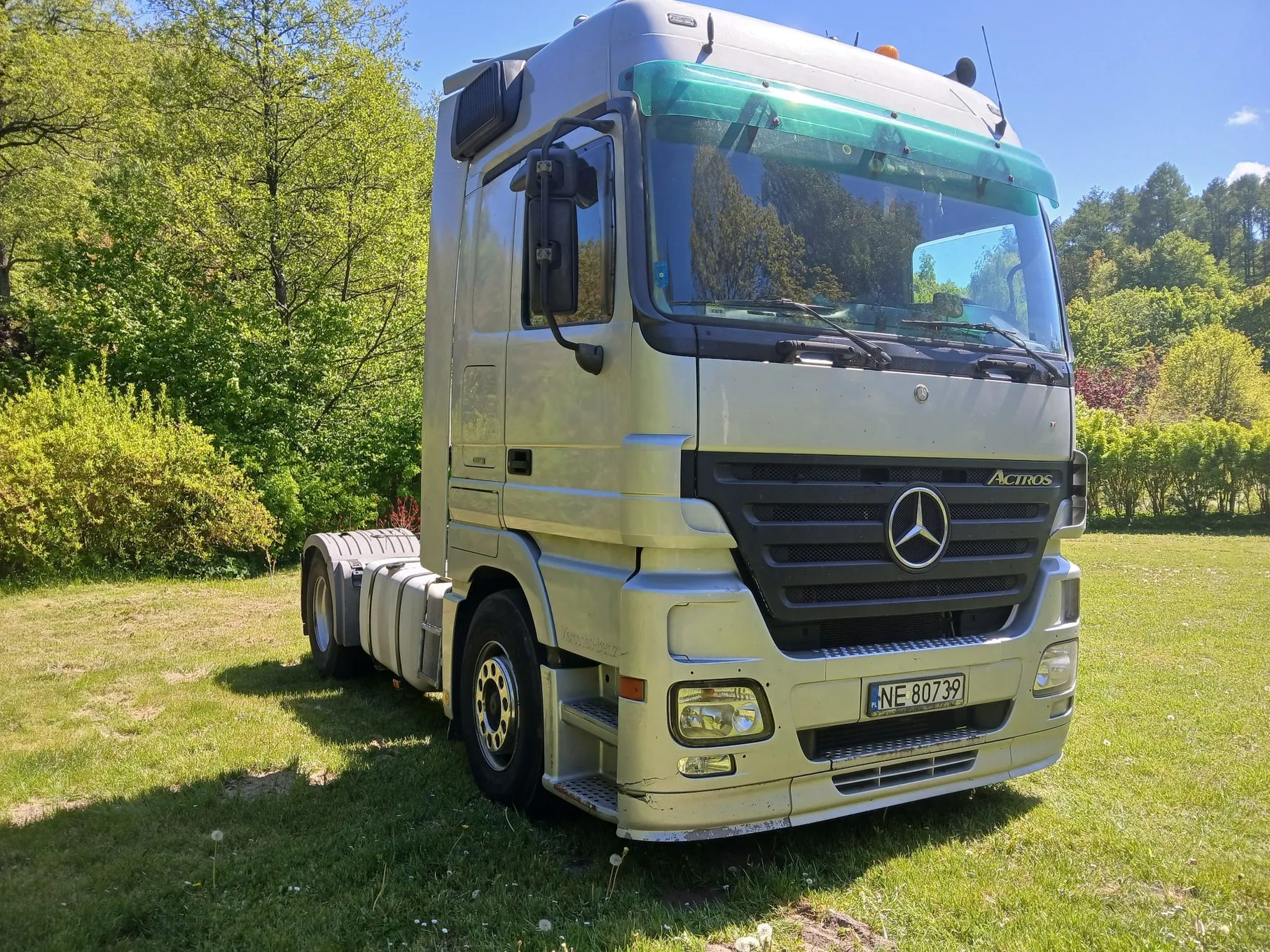 Mercedes-Benz Actros  Mercedes Actros MP2 1844
