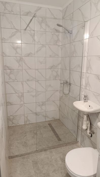 Продається 3 км квартира з капітальним ремонтом в центрі