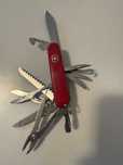 Victorinox handyman