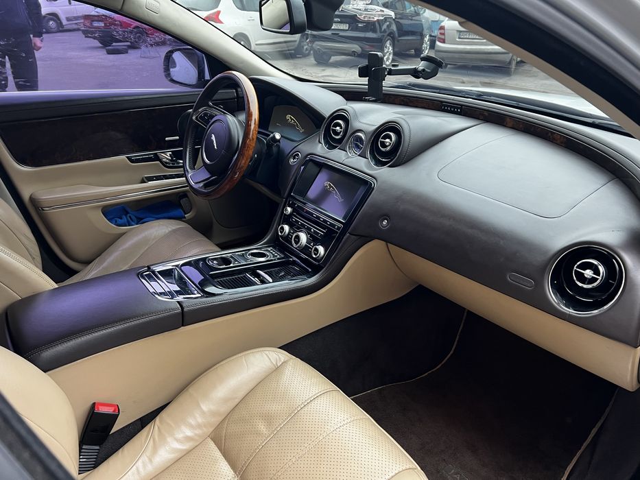 Jaguar XJ Long 3.0D Premium