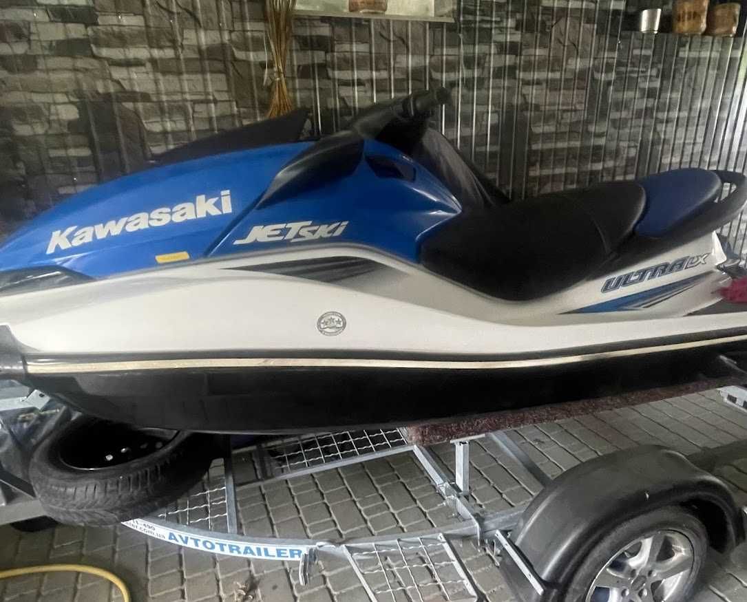 Гидроцкл Kawasaki Jet Ski Ultra