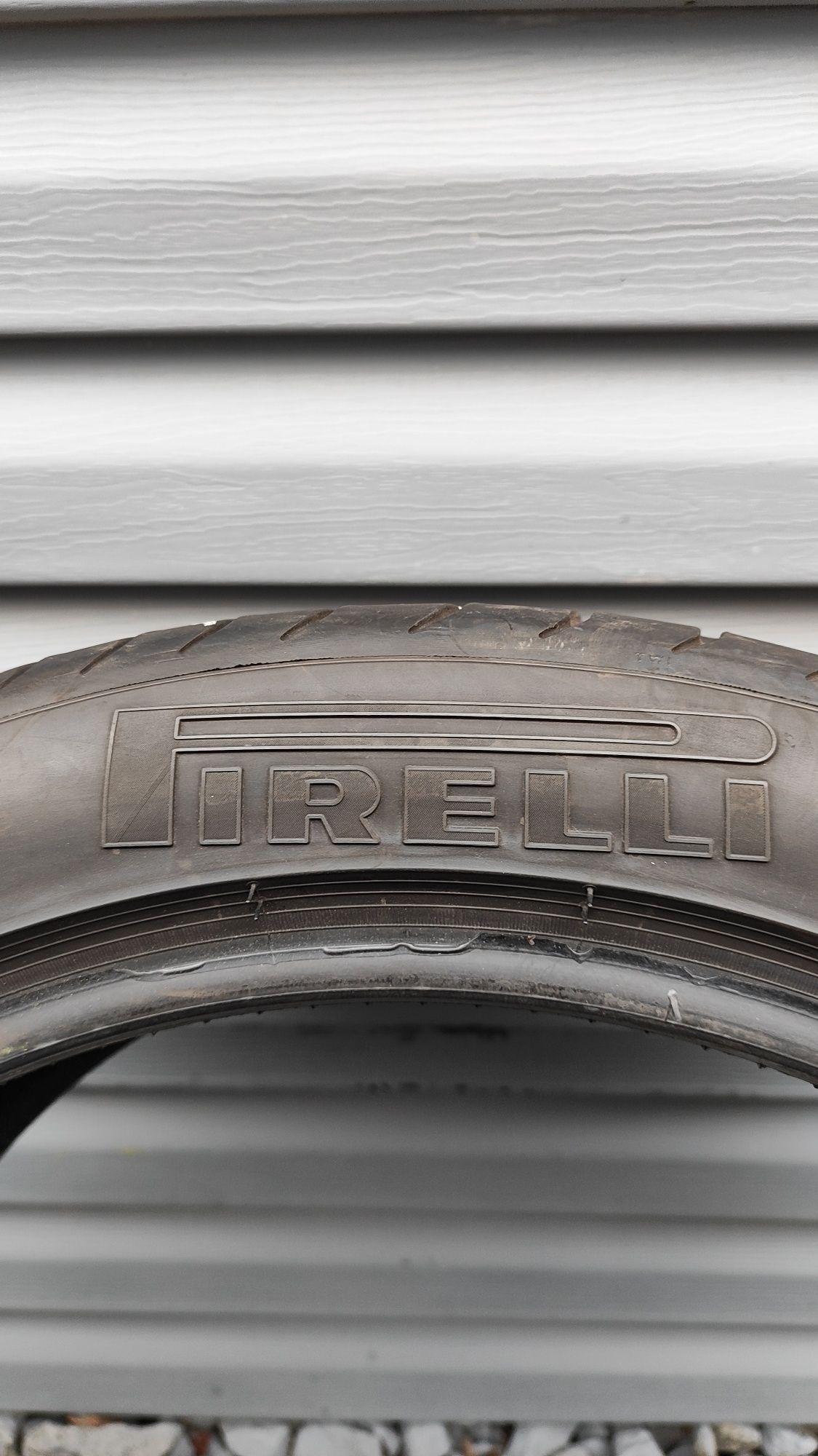 Шини Pirelli літні 265/40 R20