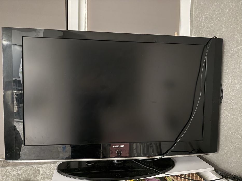 Телевізор, 45 дюймов, потрібні налаштування