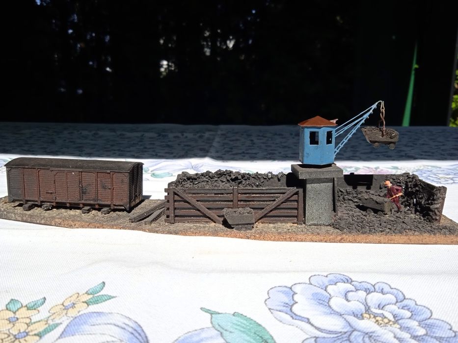 Kolejka TT - diorama punkt nawęglania parowozów Temoś Piko BTTB Zeuke.