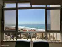 Apartamento T3 com Vista Mar Incrível – Santa Cruz (Praia do Pisão)