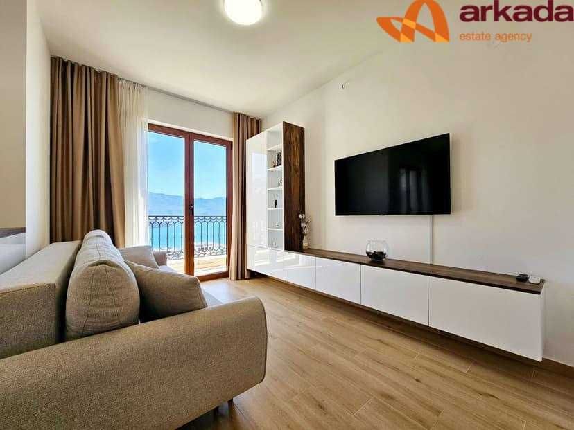 Продається квартира в Чорногорії(Будва) з видом на море і гори! 73м2