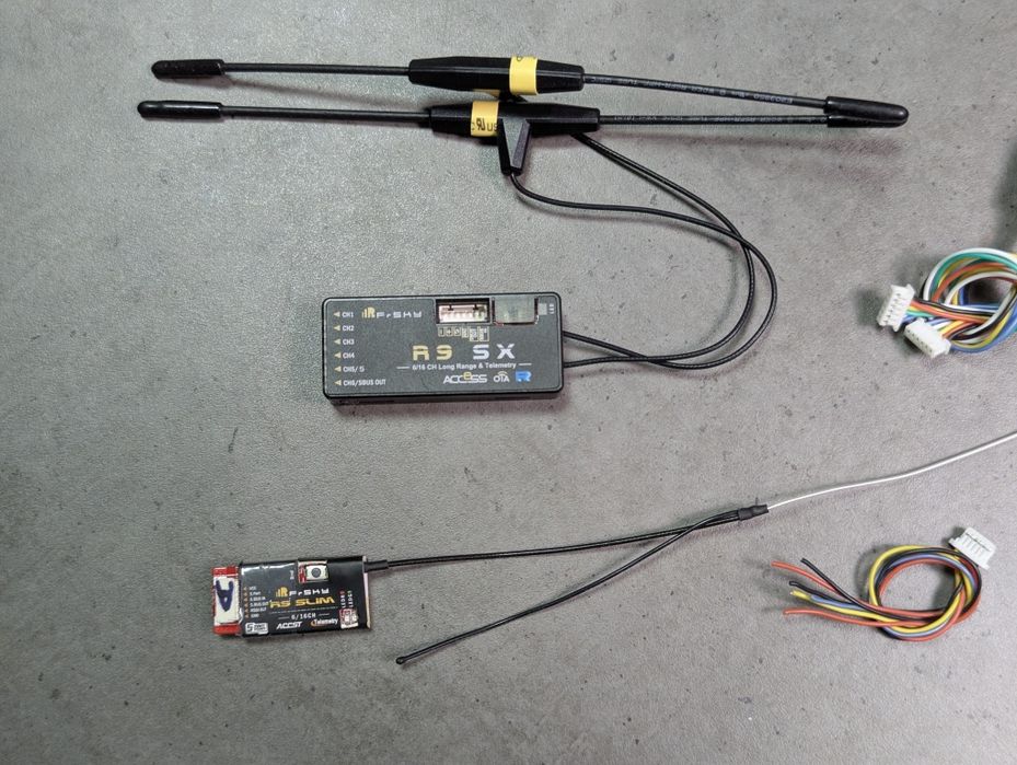 FrSky R9M - Зв'язок, ELRS, керування БпЛА, 900, 2.4, RX, TX, комплекти