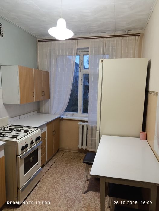 Продам  3к квартиру на  Юбилейной,200лет Кривого рога дом 5