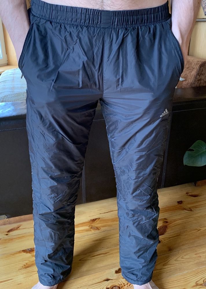 Брюки Adidas зимние утеплённые, оригинал джинсы Levis модель511 р.32