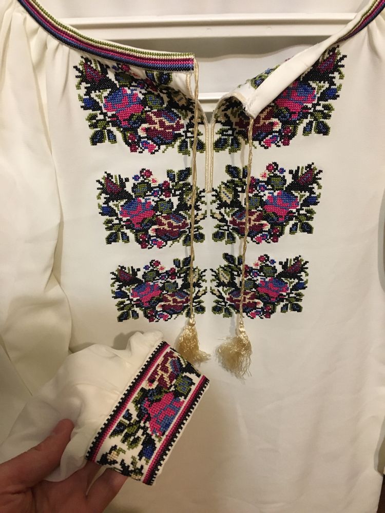 Продаж вишиванки