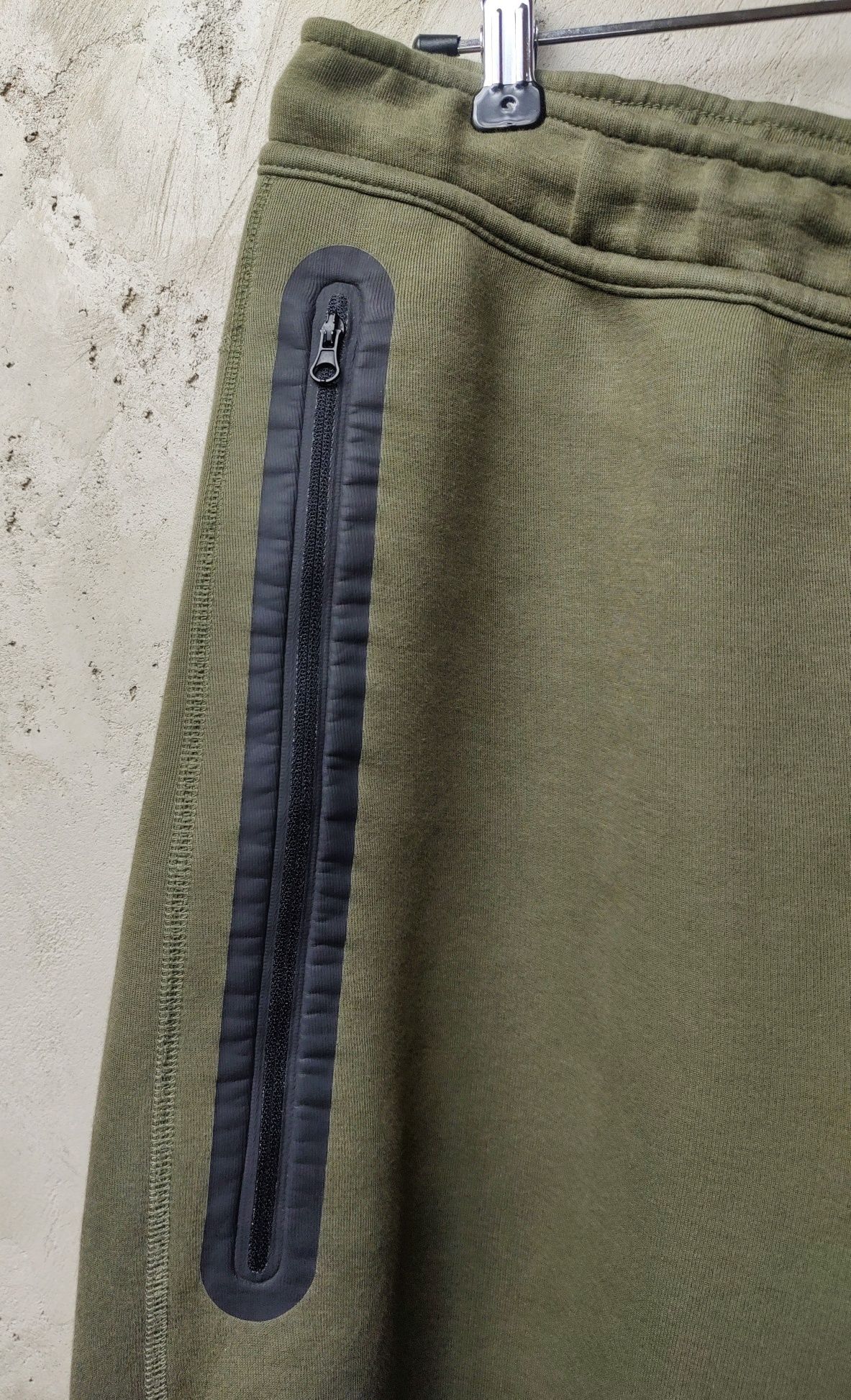 NIKE Tech Fleece__spodnie dresowe męskie (XXL duże) oliv / khaki