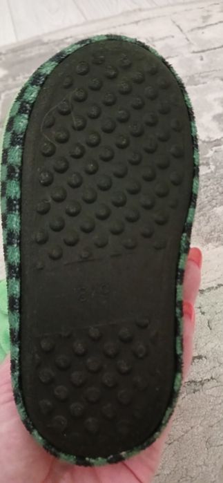 Кімнатне та для садочку взуття майкрафт , по устільці  15