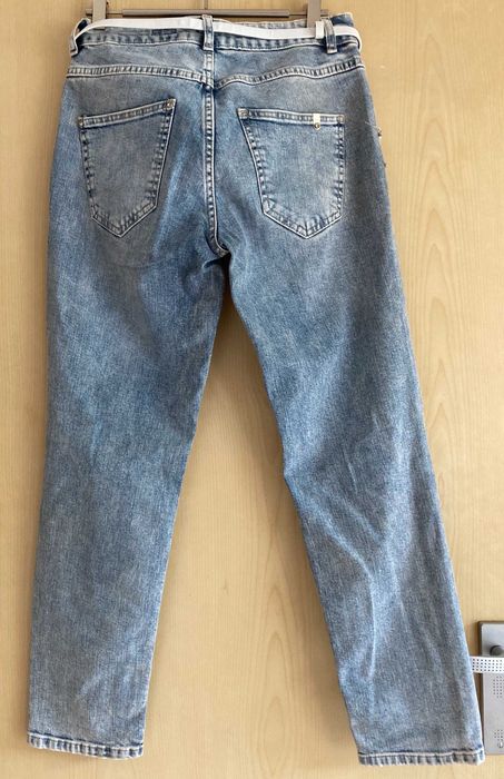 Jeansy damskie z paskiem - rozmiar 38