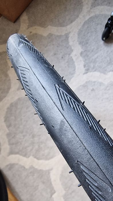 Zestaw kół szosowych: DT Swiss ER1600 SPLINE 23mm wys,Bębenek XDR SRAM