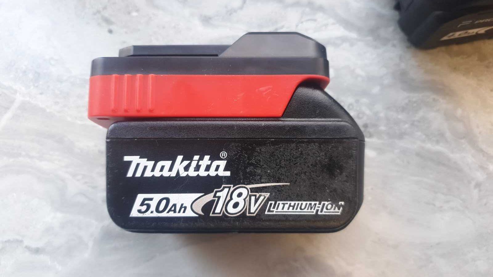 Адаптер перехідник з акам-тора Makita 18v PROFI-TEC Revolt на Parkside