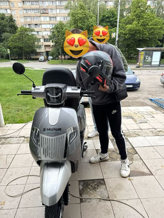 Оренда, прокат елеутроскутера , скутер, мопед