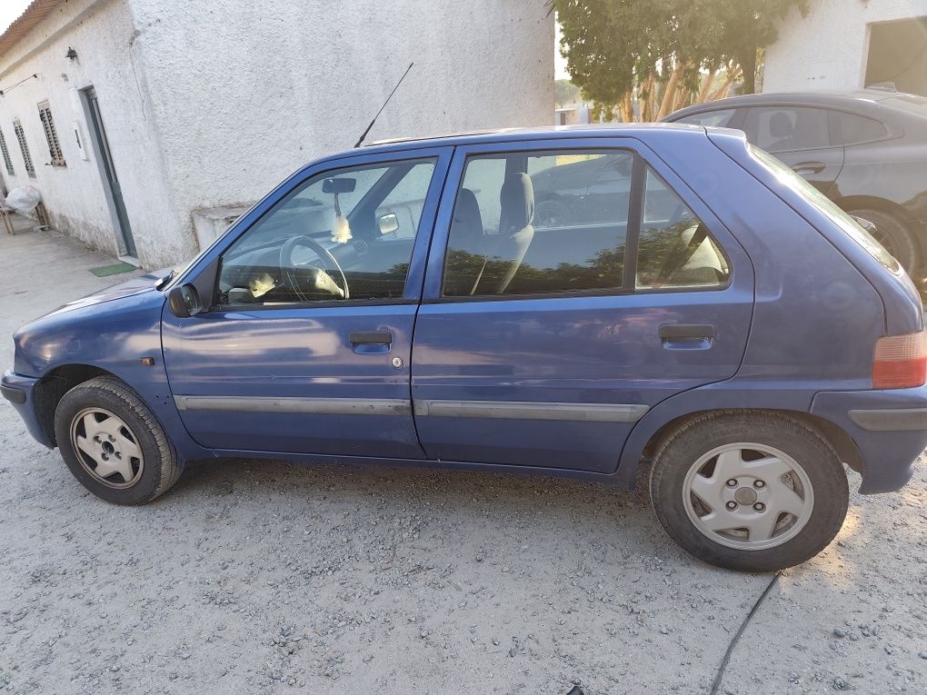 Peugeot 106. Bom estado.