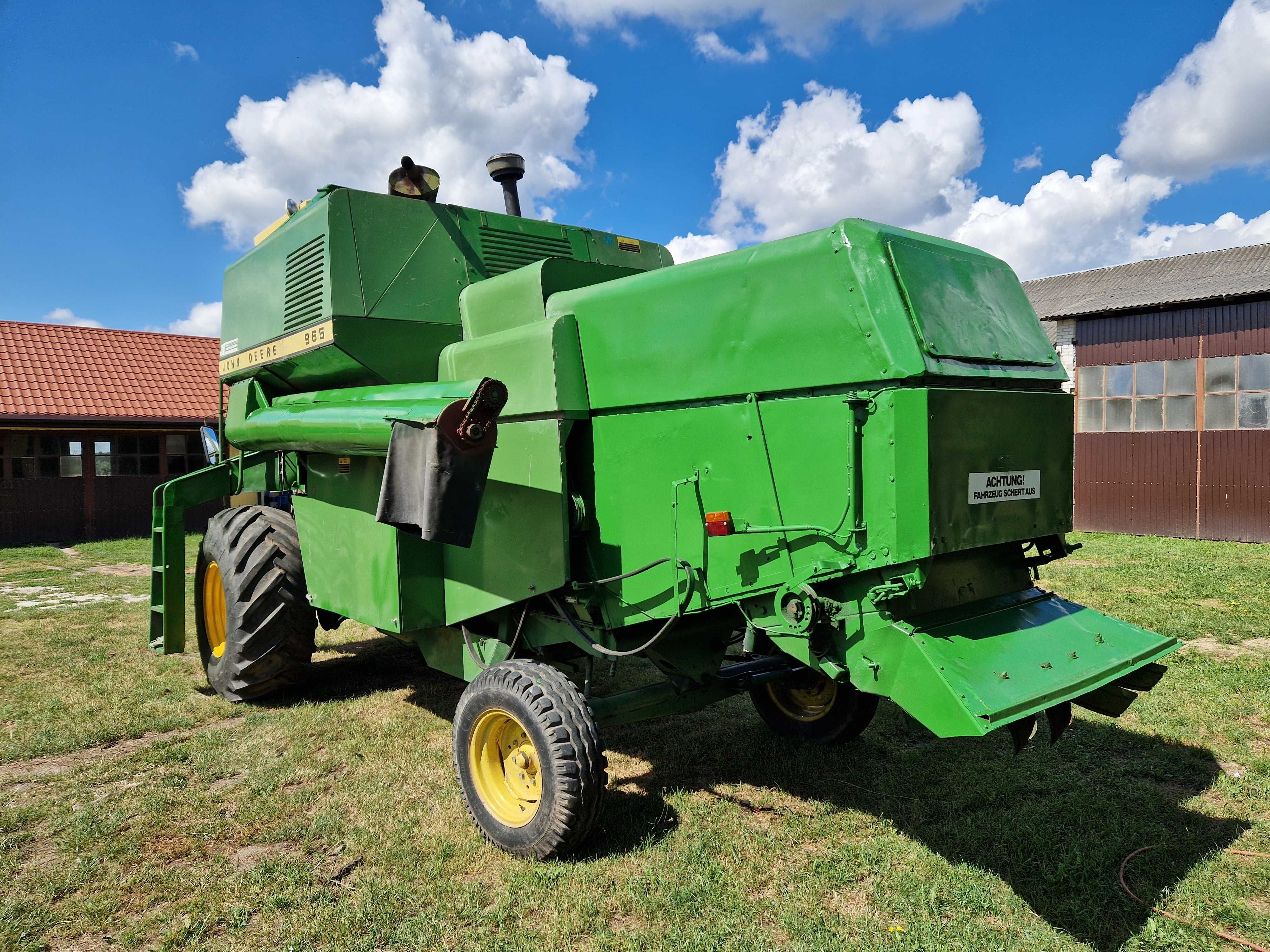 Kombajn zbożowy John Deere 965 sieczkarnia 975/ 1075/ 1085  Deutz Fahr