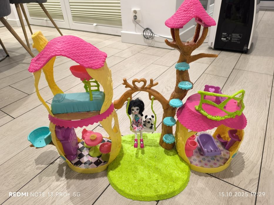 Duży Zestaw Enchantimals leśny domek+ lalka+ zwierzątko