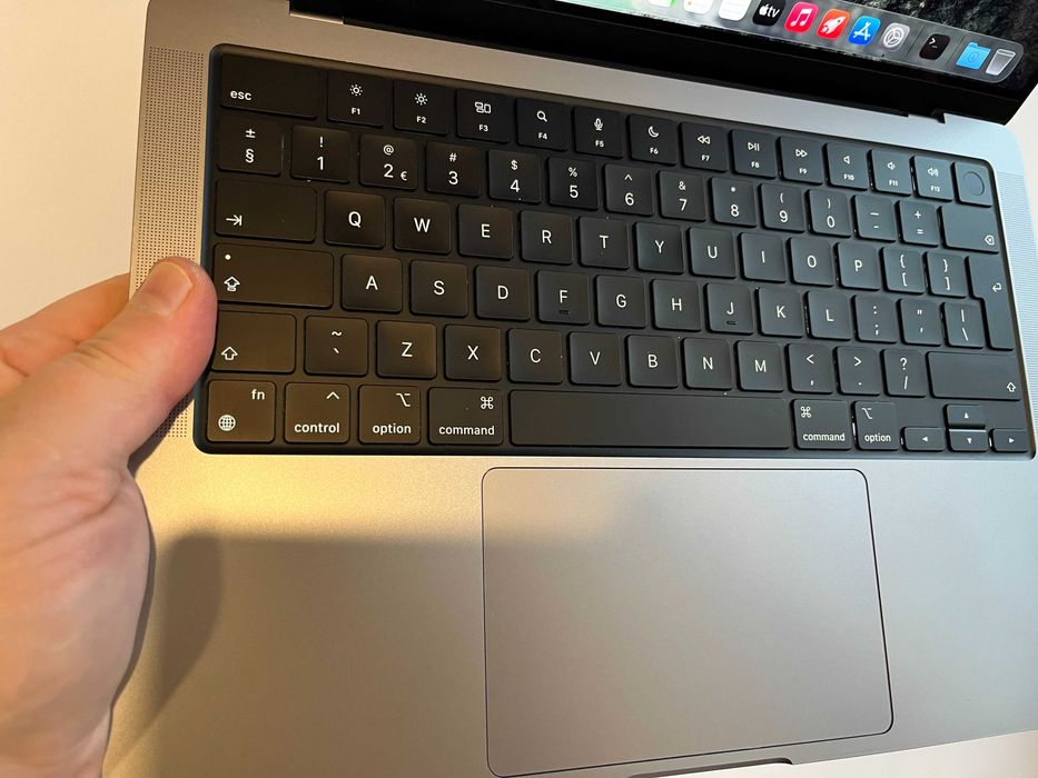 Laptop Apple MacBook A2442 Pro M1 Pro 16G 1000GB Space Gray 2021r FV23