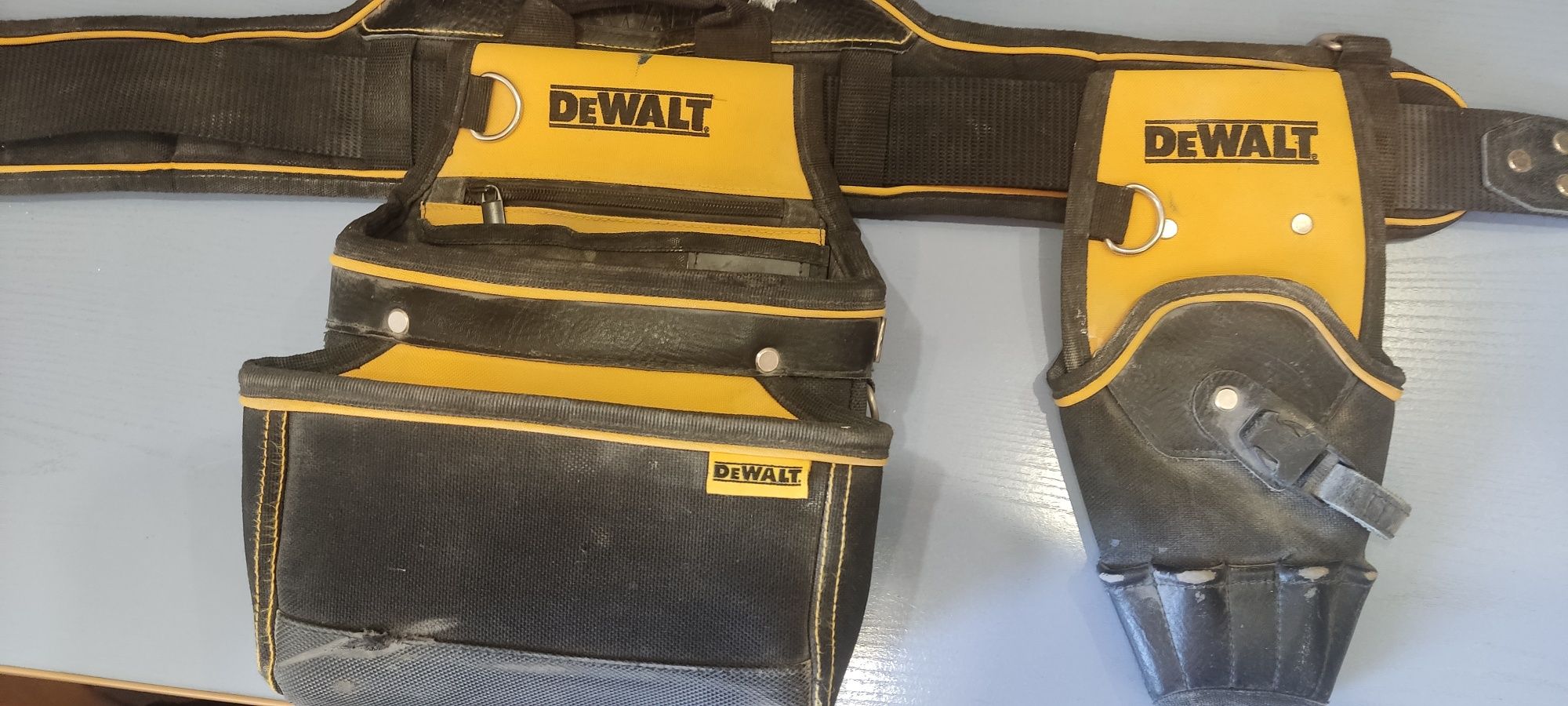 Пояс для инструмента с комплектом сумок DeWALT DWST1-75552

Цена 3000