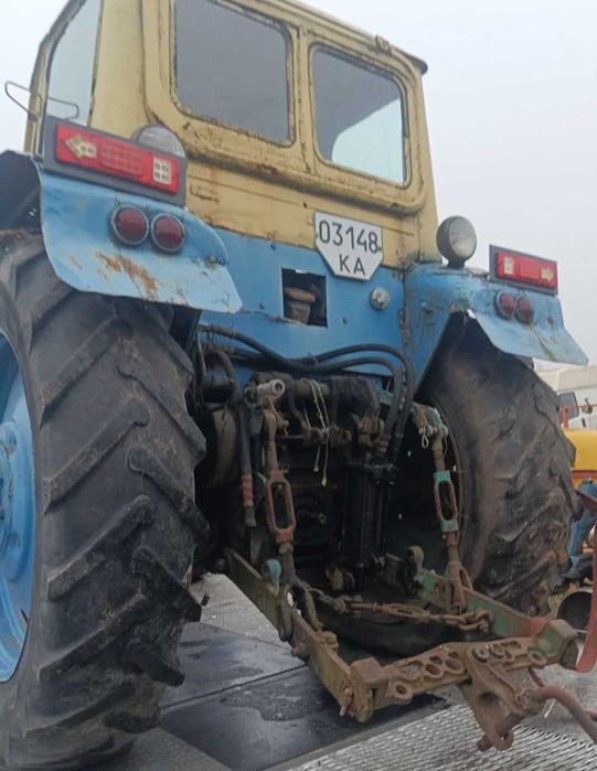 Трактор юмз 6 по запчастинам