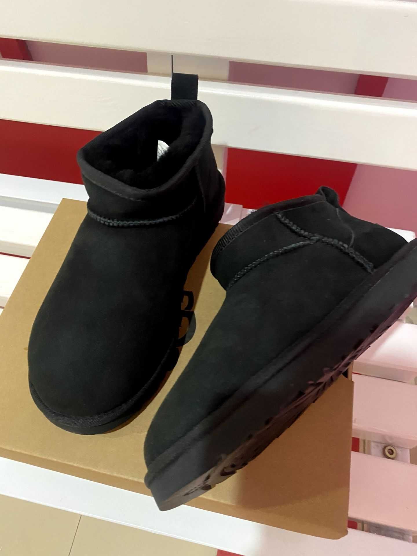 UGG Classic Ultra Mini Boot Black EU38