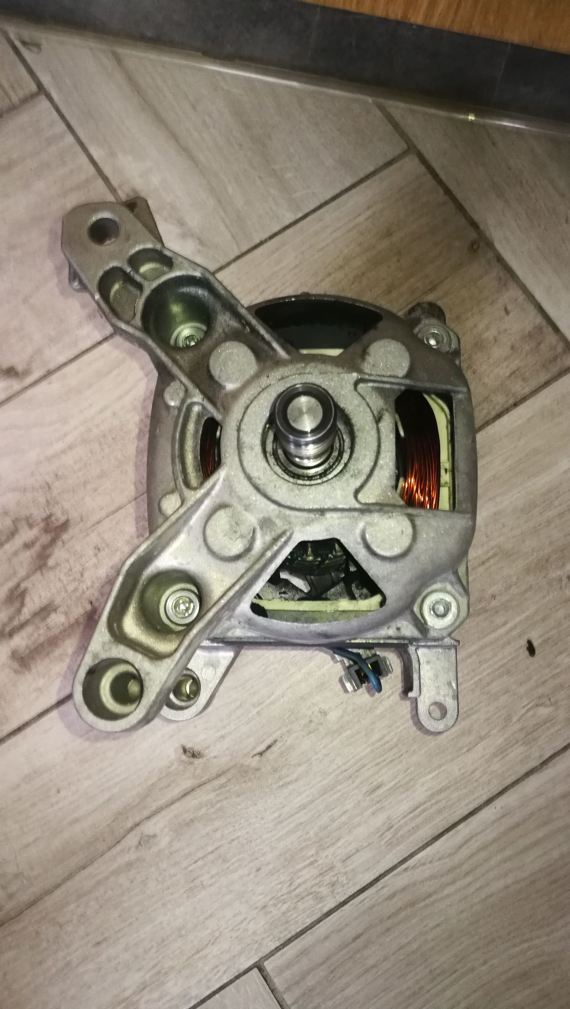 Silnik pralki Polar PWA 3020