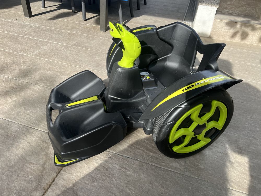 Feber Mad Racer 12v