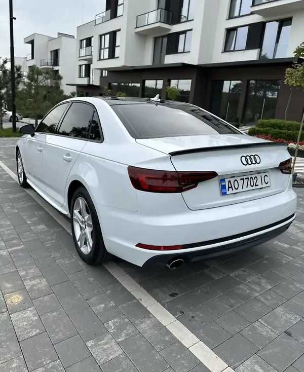 Audi A4 2018 2.0