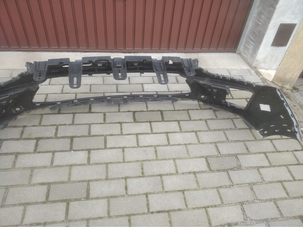Przedni zderzak Ssang Yong Korando