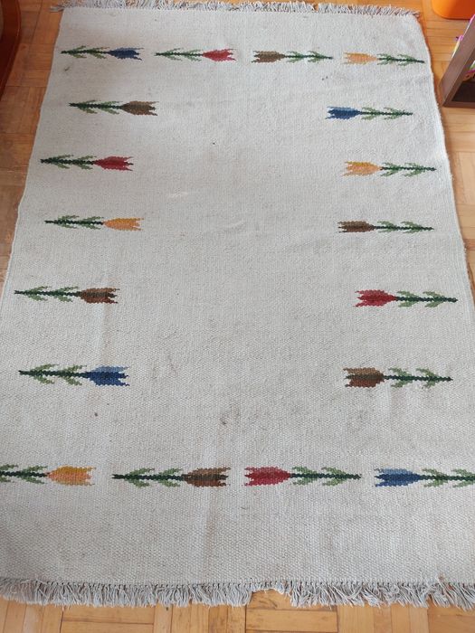 Dywan z wełny duży 130x200