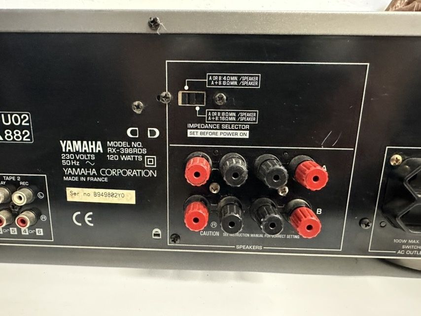Amplituner stereo Yamaha RX-396RDS, 2*120 W.