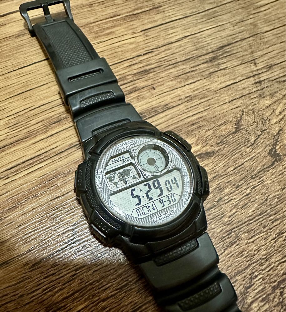 Casio AQ 100W Japan 1987, AE 1000W, LA-20WH,