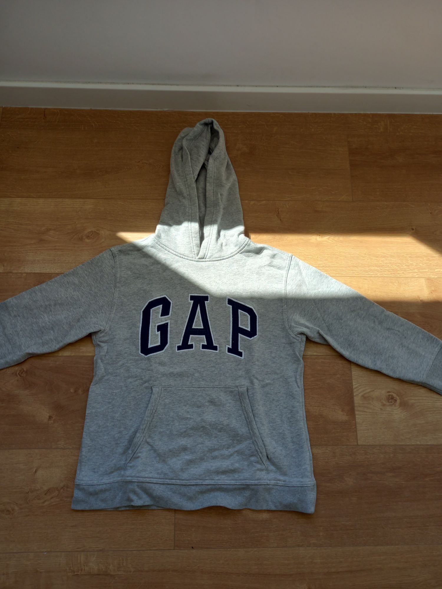 Sweat com capuz Gap