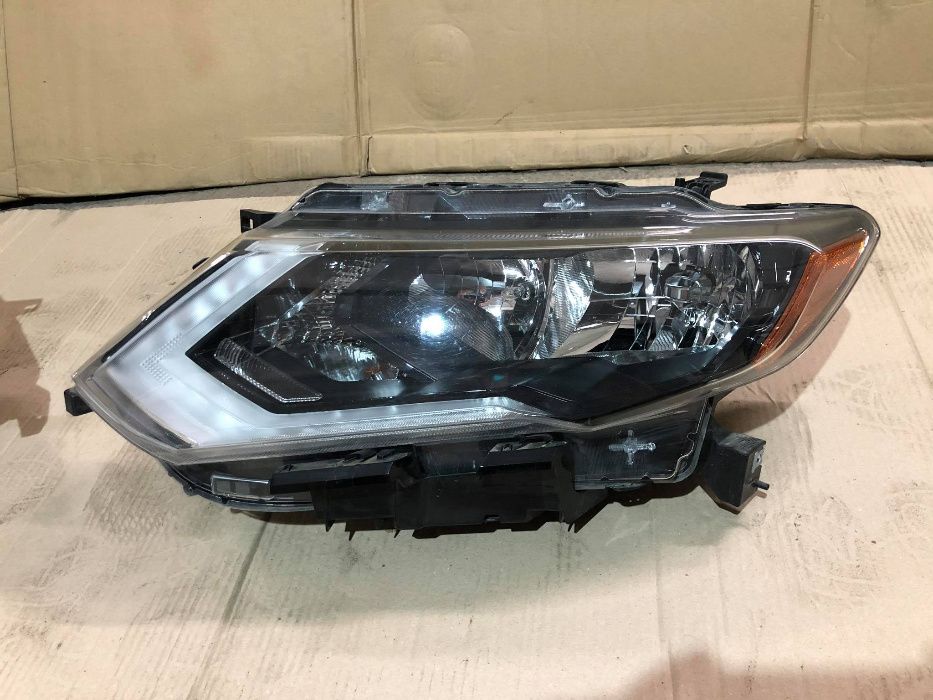 Nissan Rogue Рог T 32 17 г США рестайл фара фары галоген америка