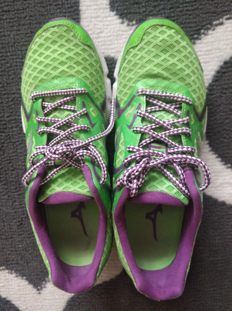 Damskie Mizuno Wave Hitogami do biegania