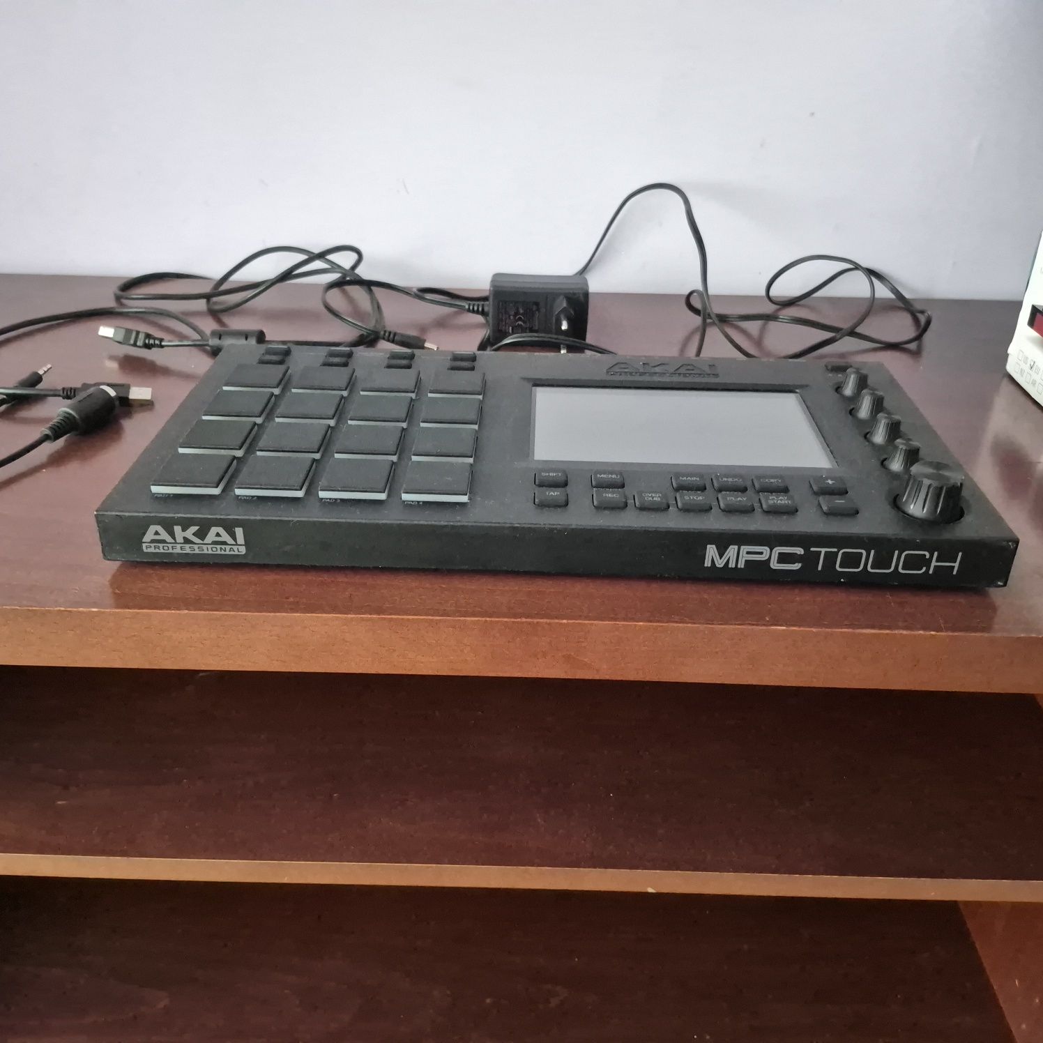 Sampler Akai professional